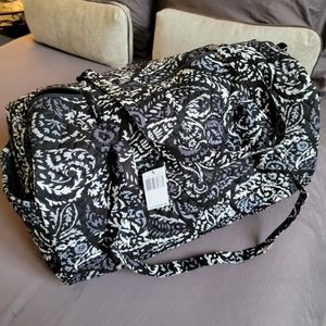 NWT Vera Bradley Travel Bag